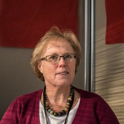 Dr. Linda Roberts
